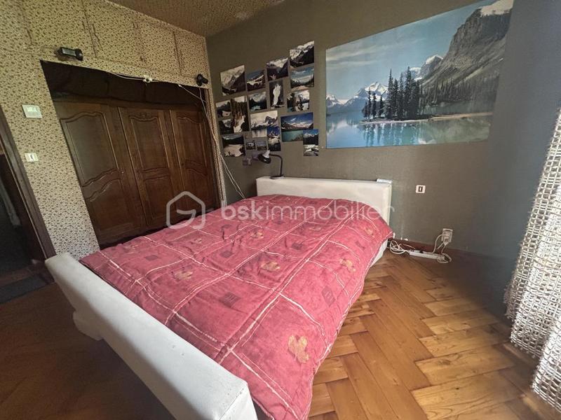 Maison - 104 m² - 4 pièces