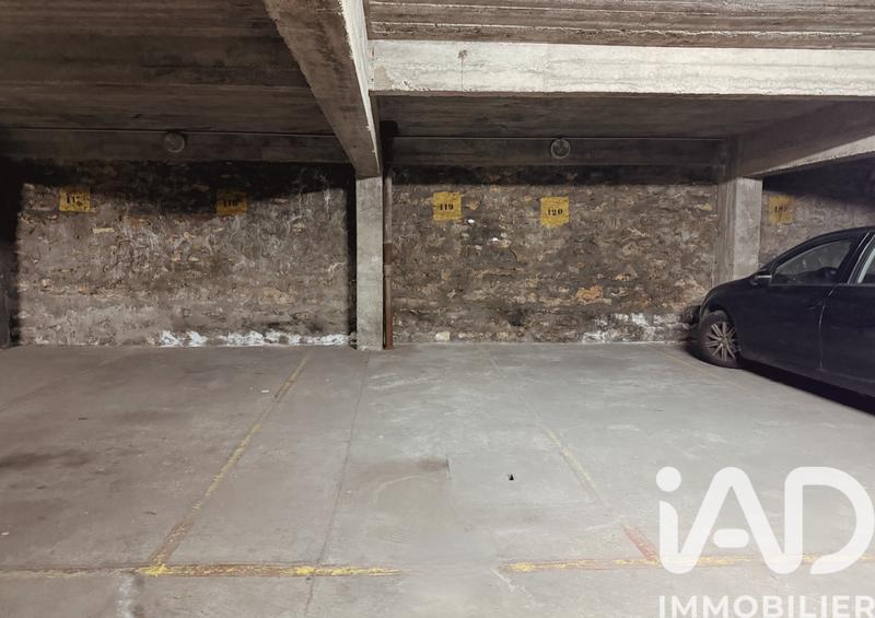 Parking - 10 m²