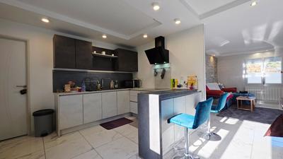 Maison - 94 m² - 4 pièces