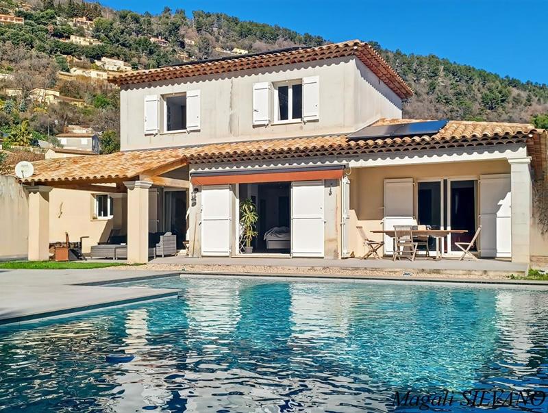 Villa - 160 m² - 5 pièces