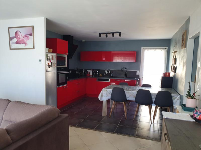 Maison - 84 m² - 4 pièces