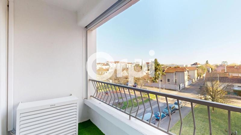 Appartement - 75 m² - 3 pièces