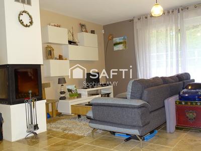 Maison - 111 m² - 4 pièces