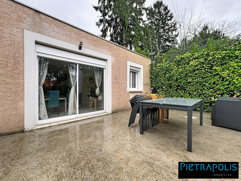 Maison - 122 m² - 5 pièces