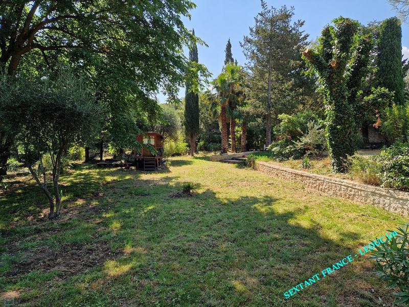 Bastide - 610 m² - 25 pièces