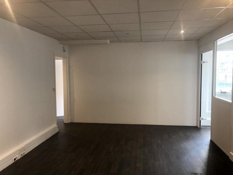 Bureau - 235 m² - 8 pièces