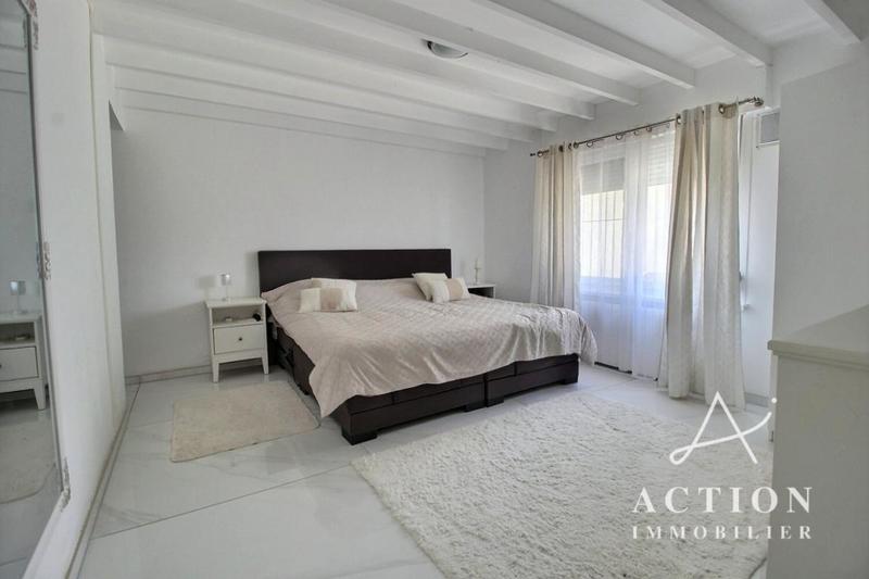 Maison - 190 m² - 7 pièces