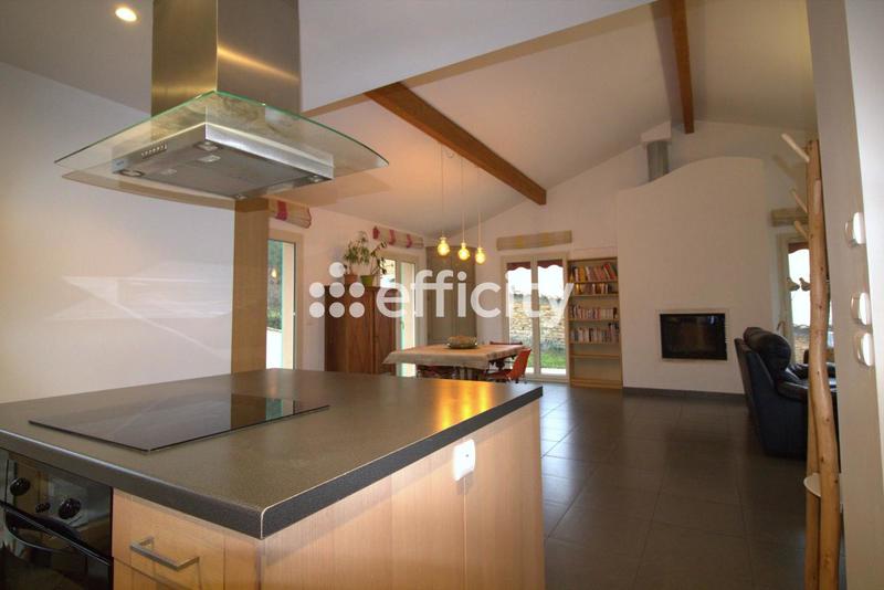 Villa - 146 m² - 8 pièces