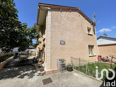 Maison - 195 m² - 9 pièces