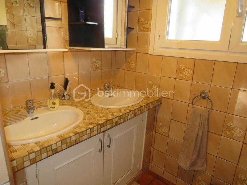 Maison - 157 m² - 7 pièces