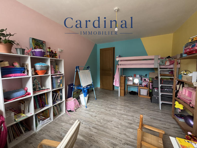 Maison - 170 m² - 8 pièces