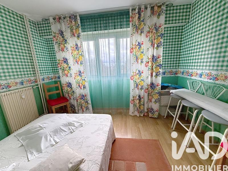 Appartement - 80 m² - 4 pièces