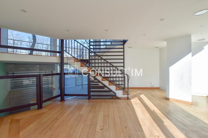 Local commercial - 97 m²