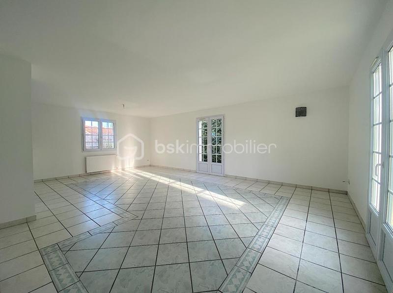 Maison traditionnelle - 110 m² - 4 pièces