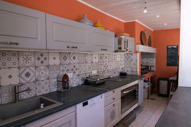 Gîte - 625 m² - 25 pièces