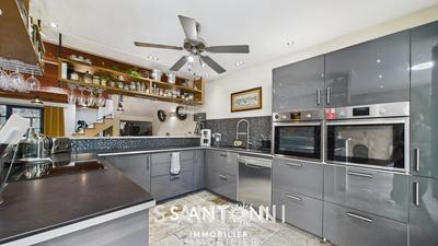 Maison en pierre - 143 m² - 4 pièces