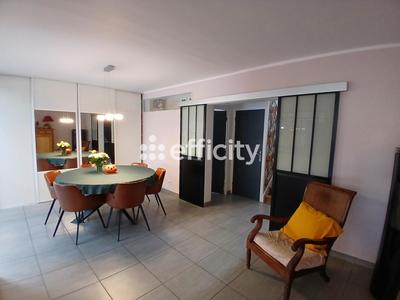 Maison - 145 m² - 6 pièces