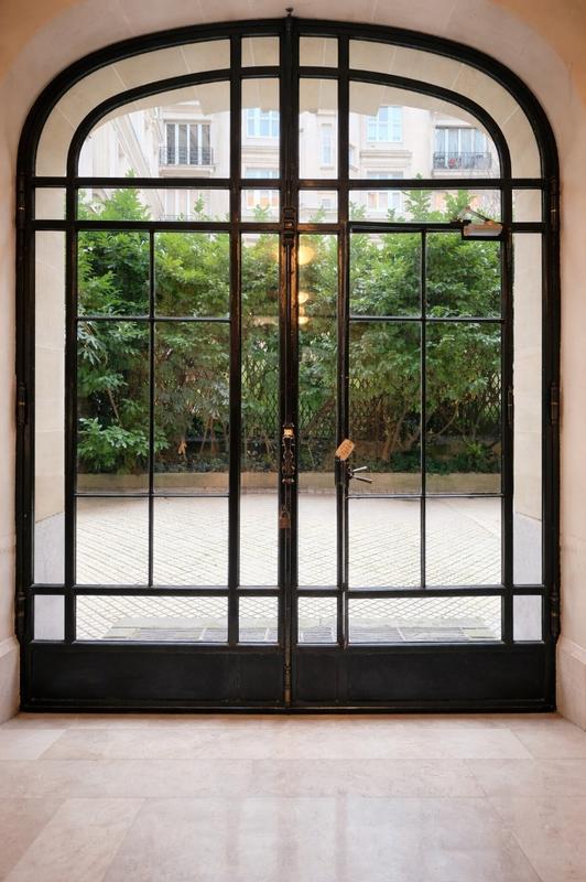 Appartement - 300 m² - 6 pièces