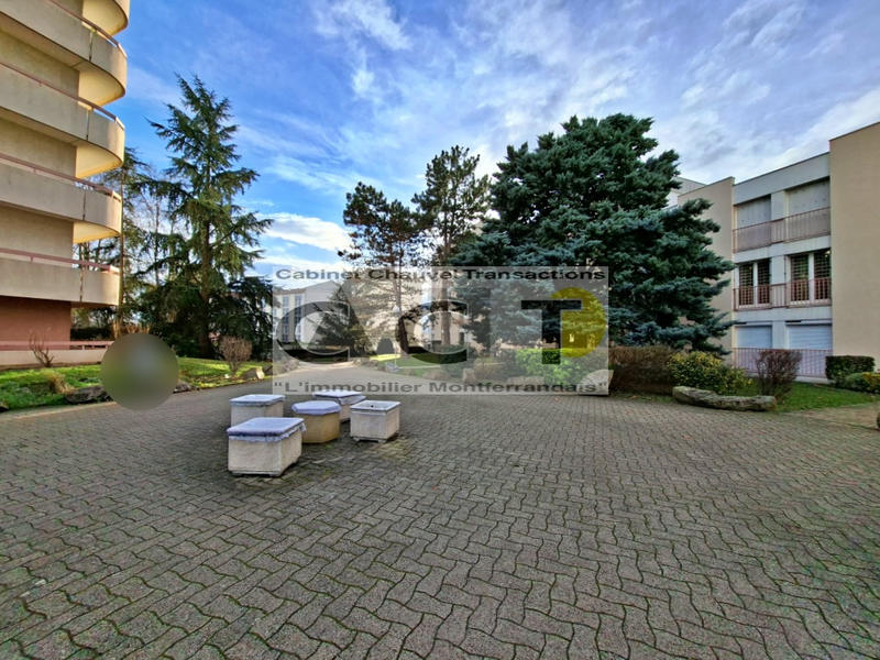 Appartement - 72 m² - 3 pièces