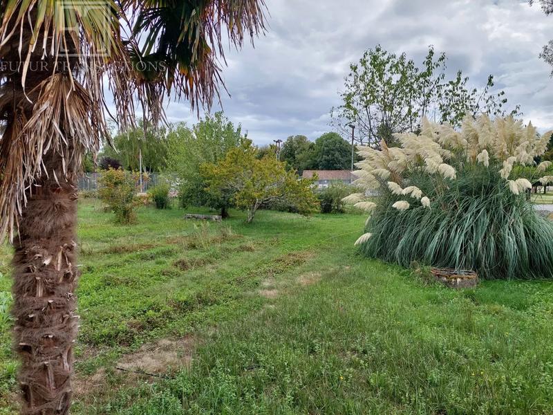 Maison - 210 m² - 9 pièces