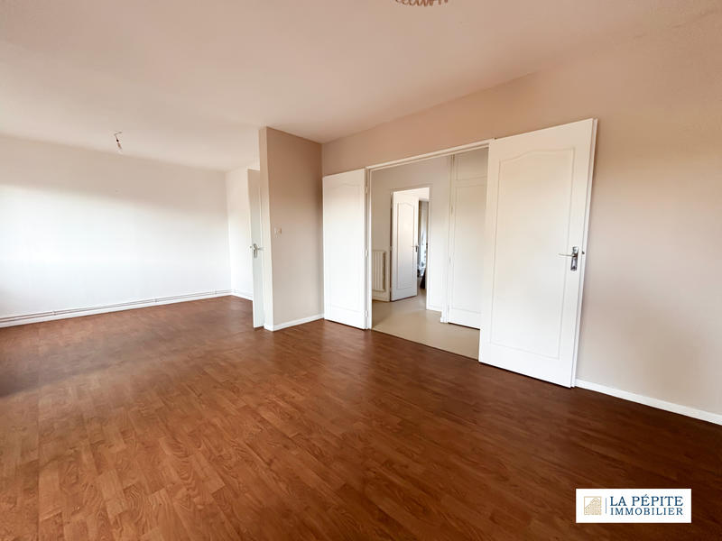 Appartement - 97 m² - 3 pièces