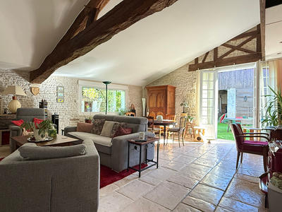 Maison - 197 m² - 7 pièces