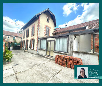 Maison - 194 m² - 7 pièces