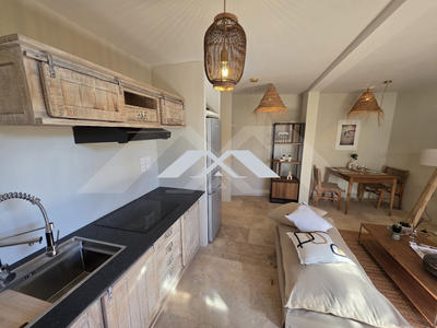 Maison - 80 m² - 3 pièces