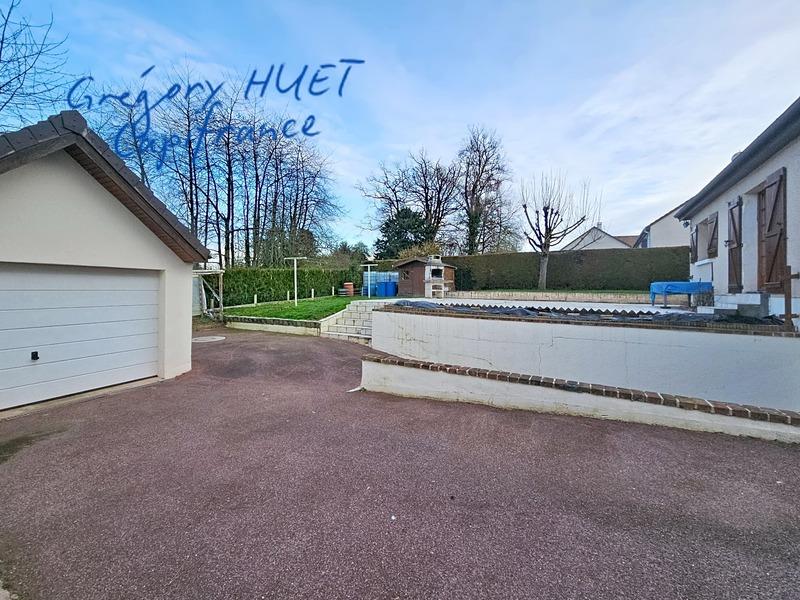 Maison - 102 m² - 5 pièces