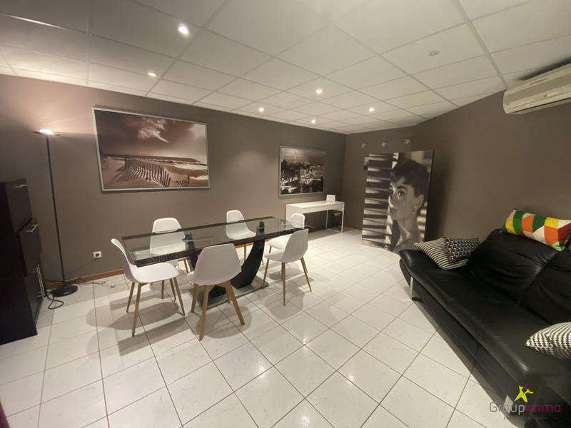 Local commercial - 100 m² - 5 pièces