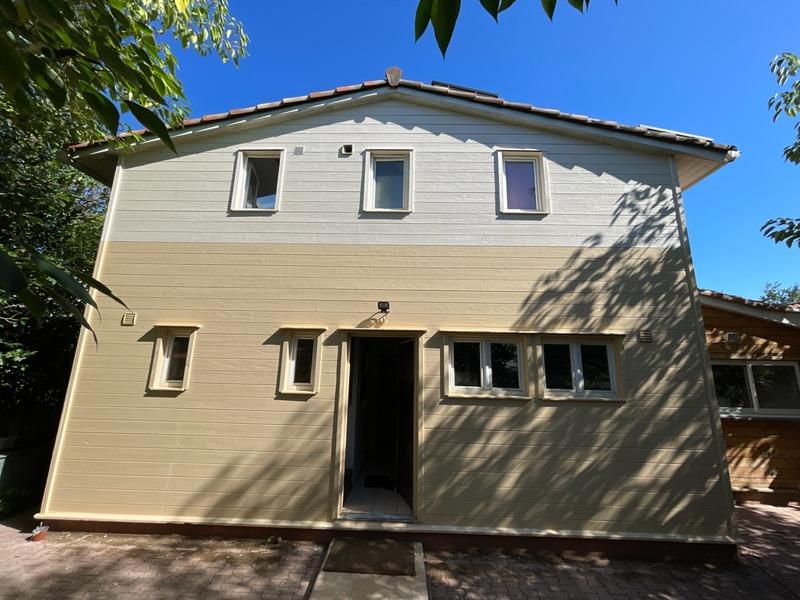 Maison - 533 m² - 28 pièces