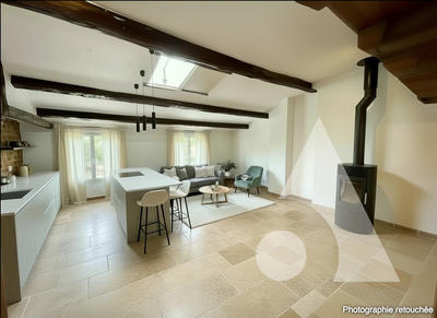 Appartement - 64 m² - 2 pièces