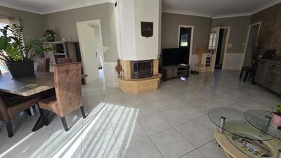Maison - 144 m² - 5 pièces