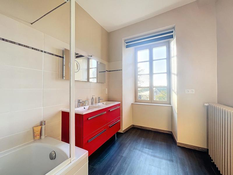 Maison ancienne - 152 m² - 6 pièces