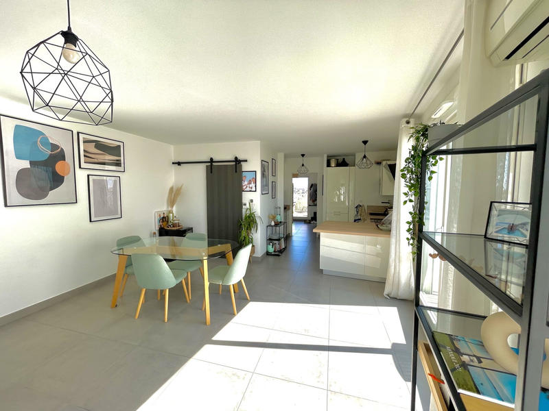 Appartement - 101 m² - 4 pièces