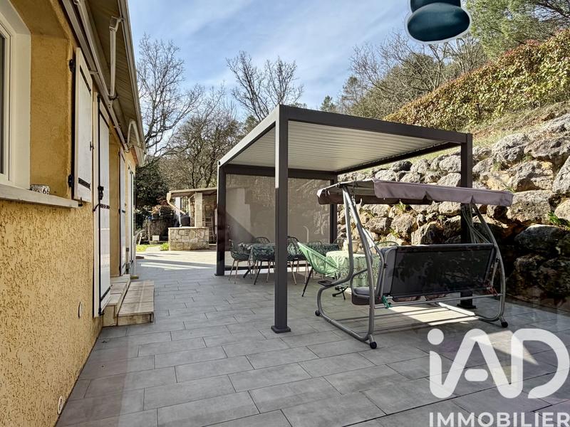 Maison - 171 m² - 6 pièces