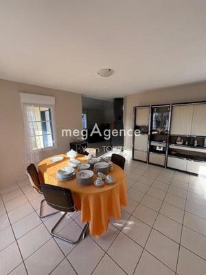 Maison - 113 m² - 4 pièces