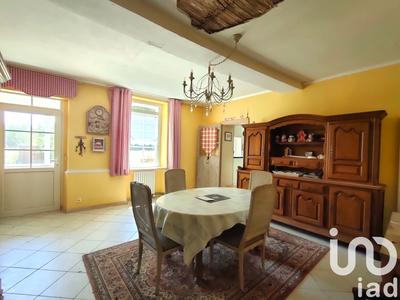 Maison - 188 m² - 8 pièces