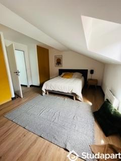 Chambre - 12 m² - 1 pièce