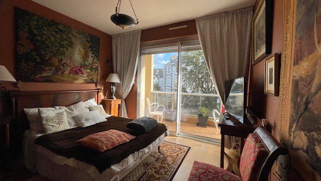 Appartement - 96 m² - 4 pièces