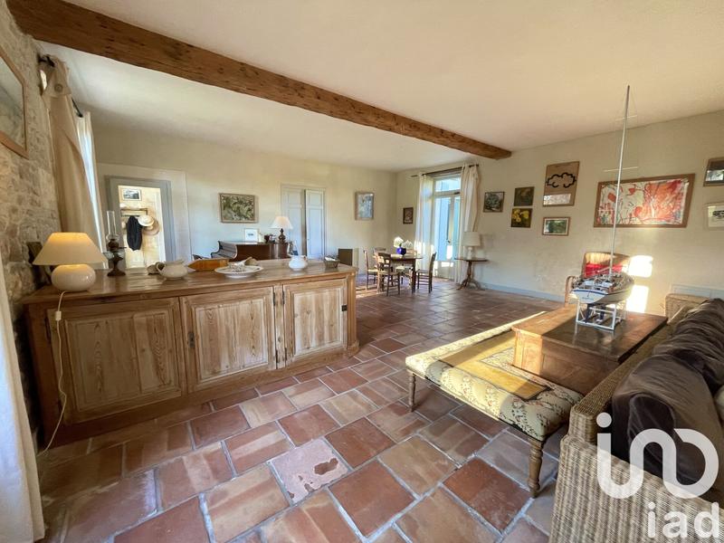 Maison - 471 m² - 13 pièces