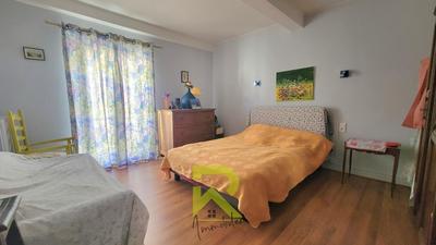 Maison - 169 m² - 8 pièces