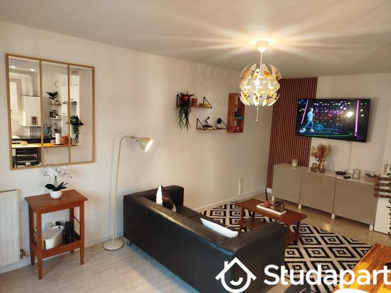 Chambre - 12 m² - 1 pièce