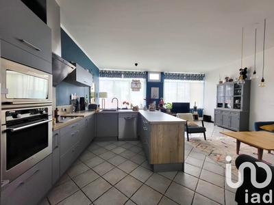 Maison - 159 m² - 6 pièces