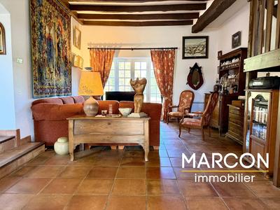 Propriété - 145 m² - 6 pièces