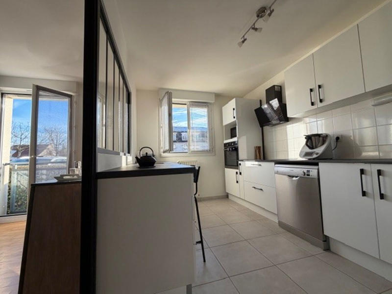 Appartement - 84 m² - 3 pièces