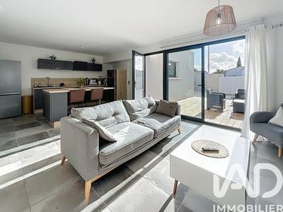 Maison - 88 m² - 4 pièces