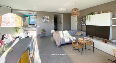 Maison - 94 m² - 5 pièces