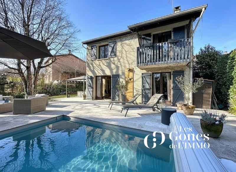 Maison - 122 m² - 5 pièces