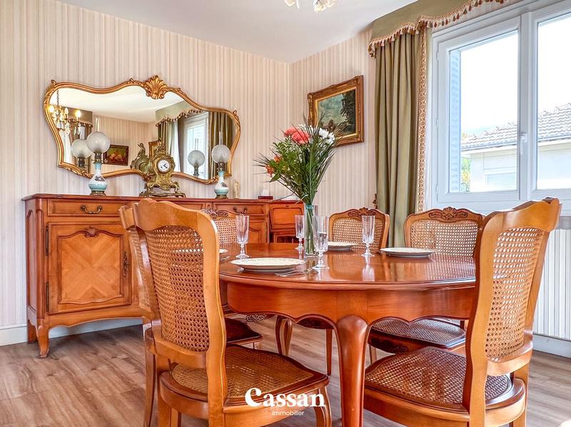 Maison - 104 m² - 5 pièces